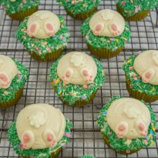 Bunny Butt Cupcakes