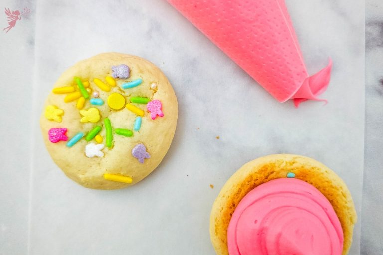 ingredients used to make a pink pastel whoopie pie
