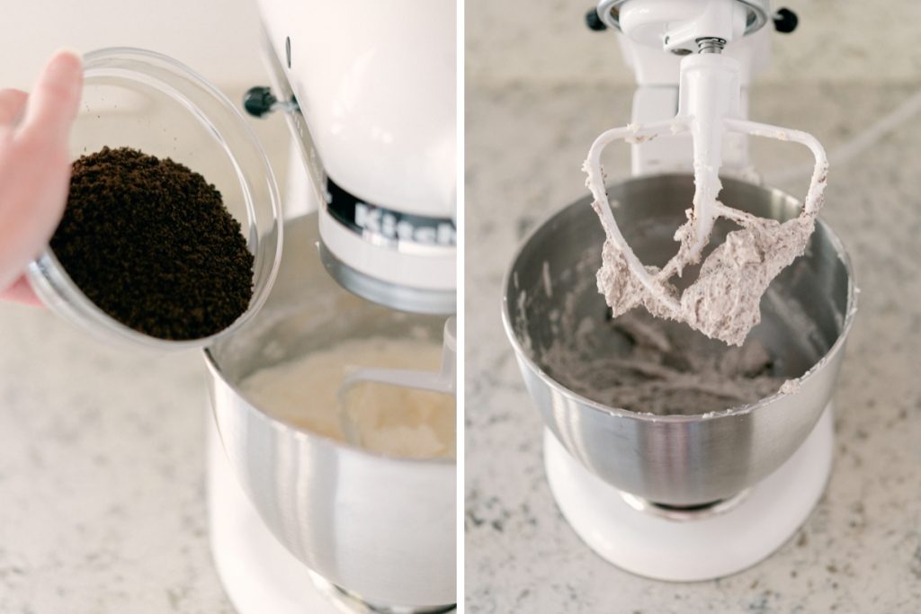 process image making oreo froting in a blender