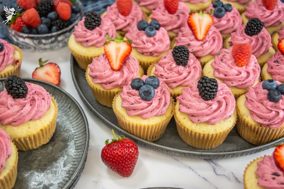 Mixed Berry Cupcakes