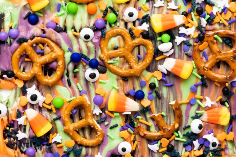Halloween Candy Bark