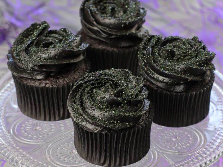 Black Cupcakes and frosting