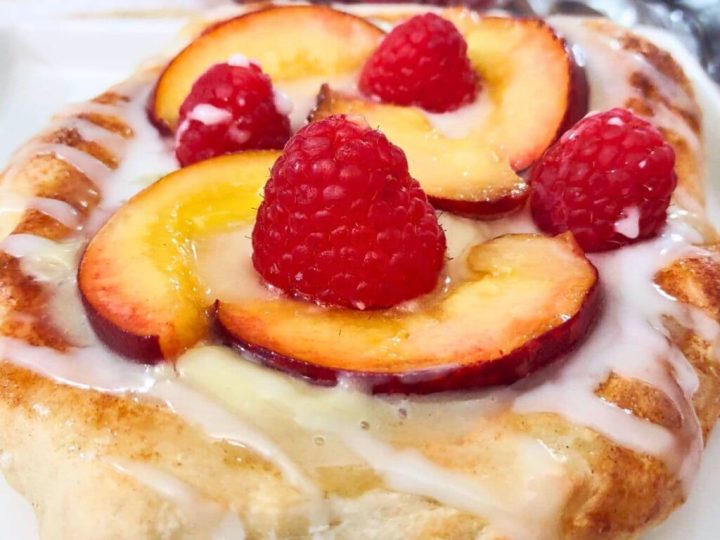 Air Fryer Fruit and Mascarpone Dessert Pizza
