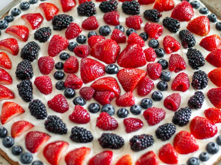 Sugar Cookie Fruit Pizza