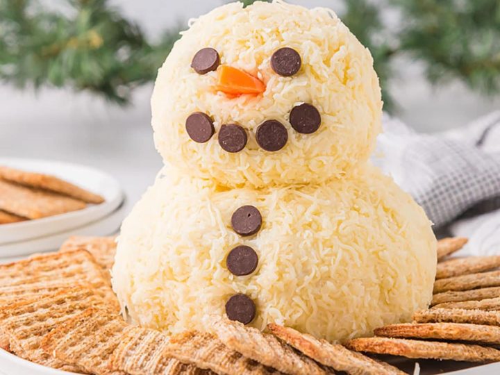 Snowman Cheese Ball
