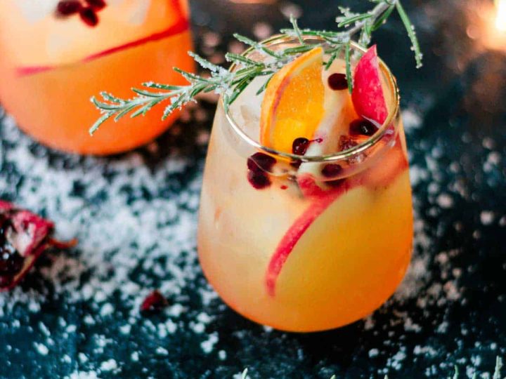 Christmas Sangria with White Wine