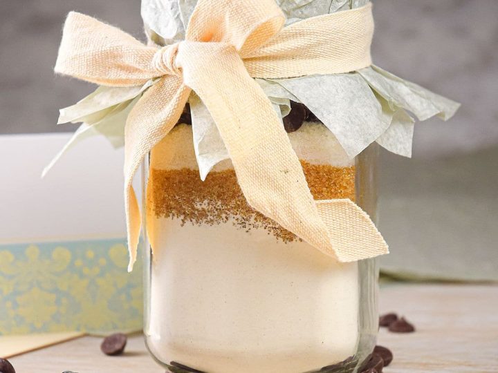 Chocolate chip cookie mix in a jar