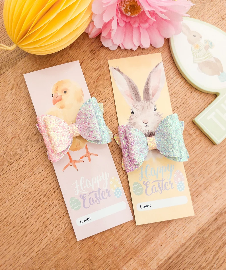 Sparkly glitter hair bows on personalized chick and bunny cards, a stylish choice for Easter Party Favors Kids gifts.