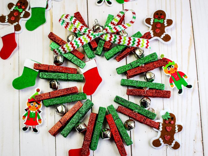 Clothespin Christmas Advent Wreath Craft