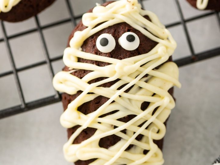Chocolate Madeleine Mummies